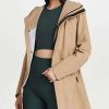 Utility * | Discount On Light Parka Chai