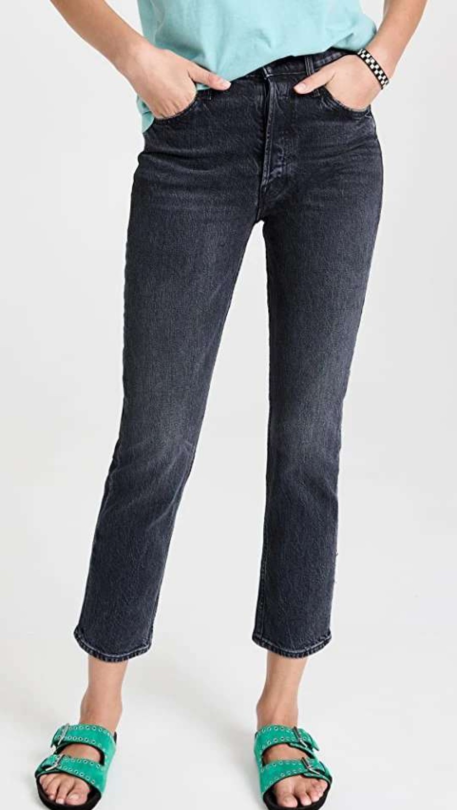 Straight Leg Jeans * | Discount Mother The Tomcat Ankle Jeans On The Fly